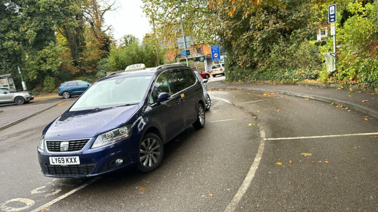 Best Taxi in Odiham Hook